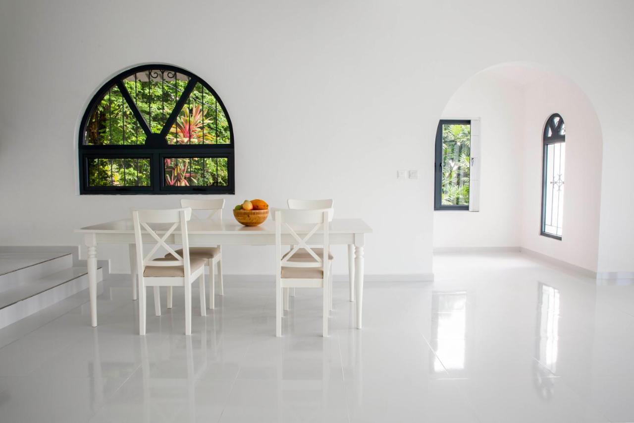 Paradise Heights Luxury Apartments & Villa Beau Vallon  Dış mekan fotoğraf